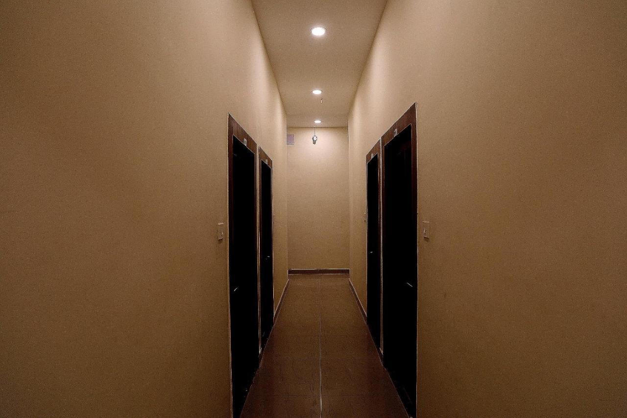 Flagship 13641 Elgin Terrace Hotel Alipur  Luaran gambar