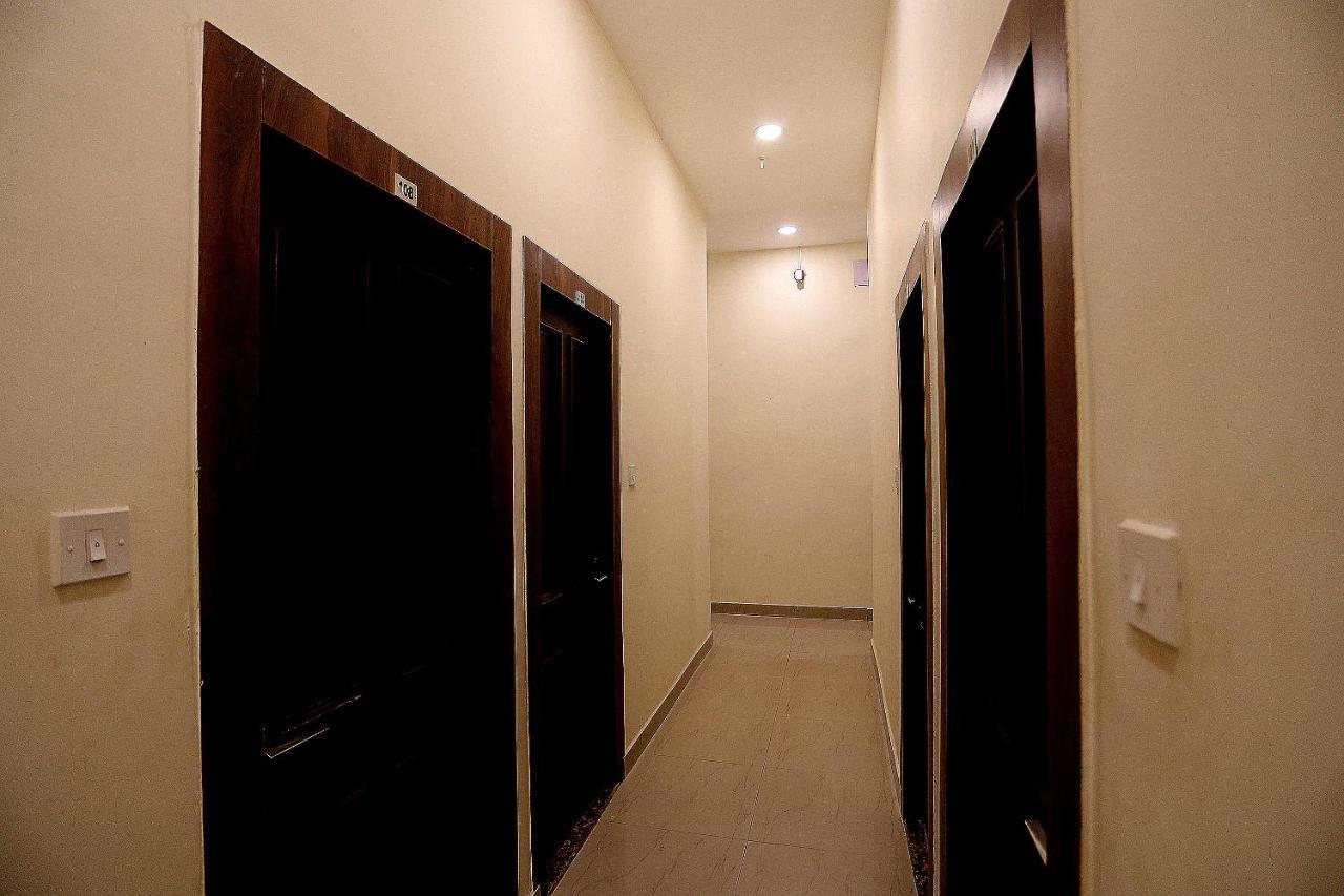 Flagship 13641 Elgin Terrace Hotel Alipur  Luaran gambar