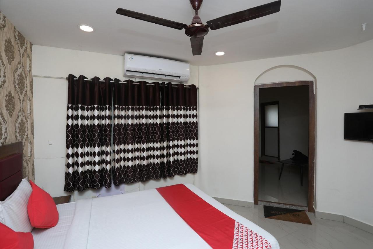Flagship 13641 Elgin Terrace Hotel Alipur  Luaran gambar
