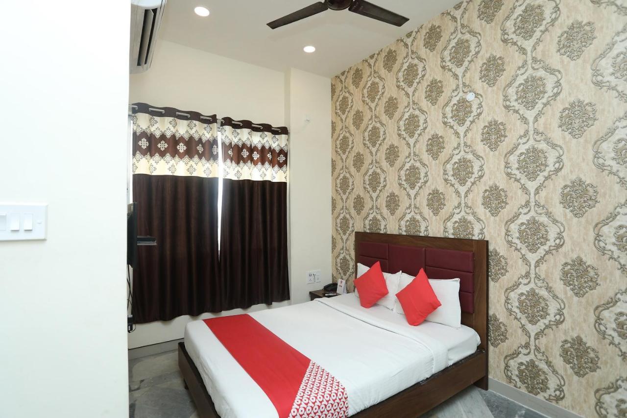 Flagship 13641 Elgin Terrace Hotel Alipur  Luaran gambar