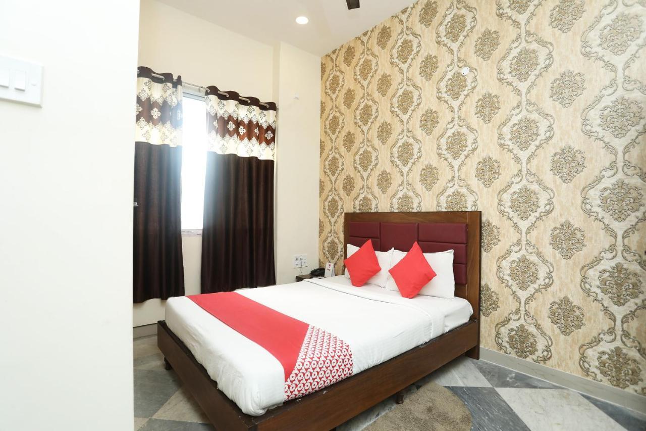 Flagship 13641 Elgin Terrace Hotel Alipur  Luaran gambar